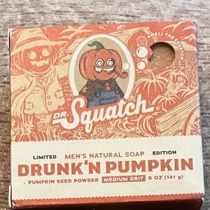 *5/$30* Dr. Squatch Drunk'n Pumpkin Men's Natural Soap